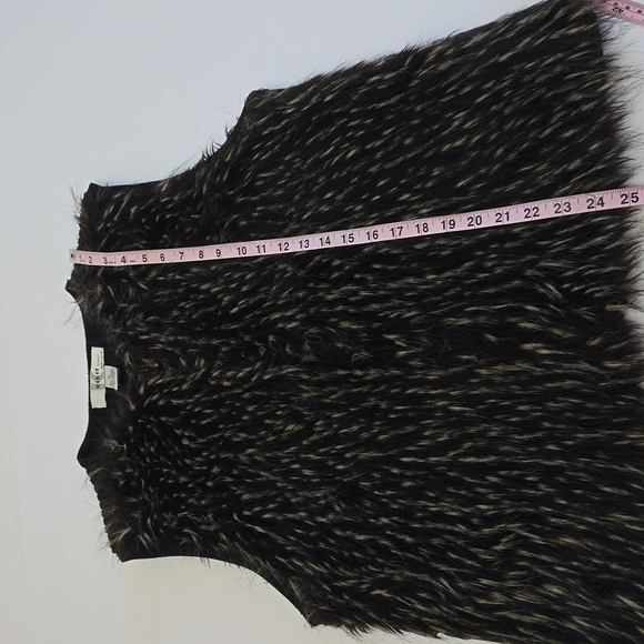 Kikit Studio Maurice Sasson Women's Faux Fur Vest Black Tan Ribbed Back Size XL - Picture 12 of 15